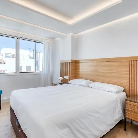 Hanami Real Center *