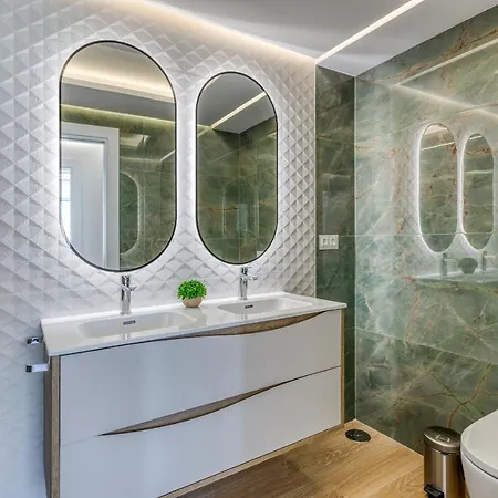 Apartment Hanami Real Center Estepona