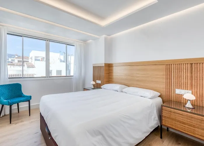 Hanami Real Center *